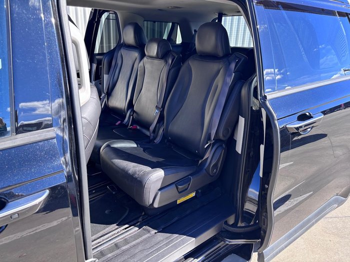 2022 Kia Carnival Platinum