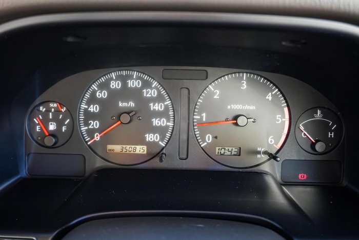 2000 Nissan Patrol ST
