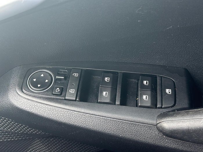 2020 Kia Seltos S