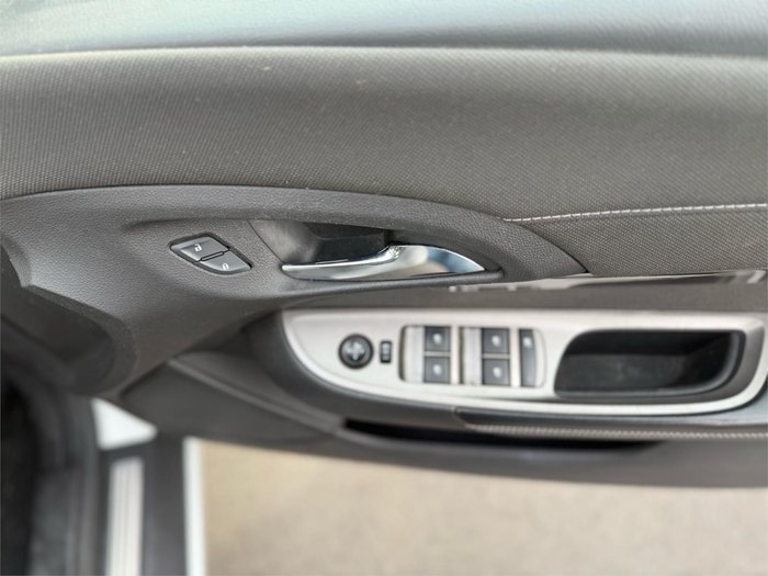 2017 Holden Commodore Evoke