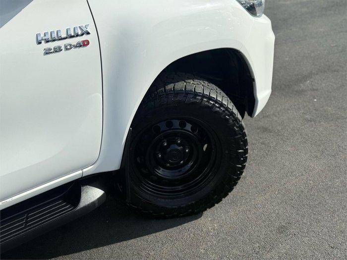 2019 Toyota Hilux SR