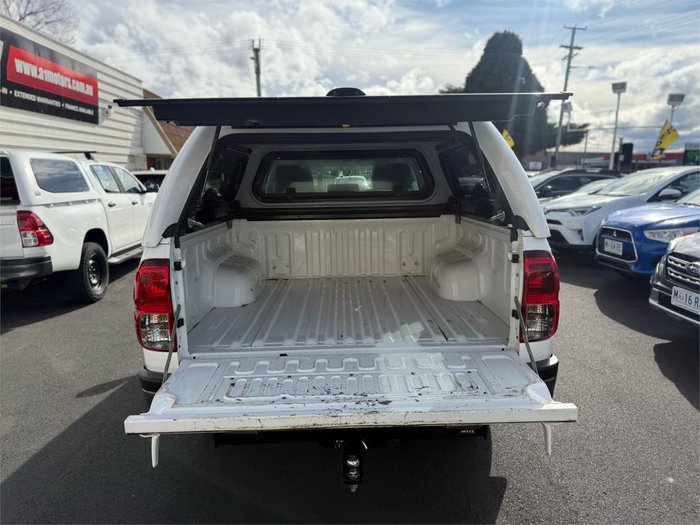 2019 Toyota Hilux SR