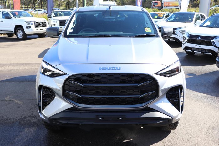 2025 Isuzu MU-X LS-M