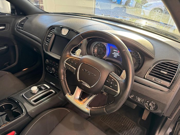 2018 Chrysler 300 SRT Core