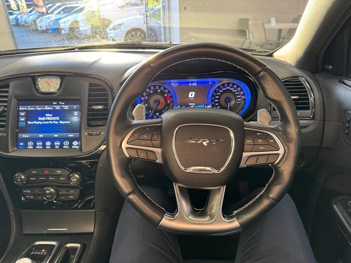 2018 Chrysler 300 SRT Core