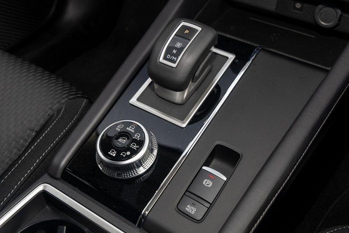 2024 Mitsubishi Outlander LS