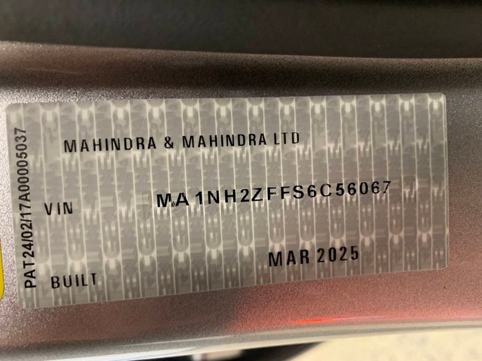 2025 MAHINDRA XUV700 AX7L