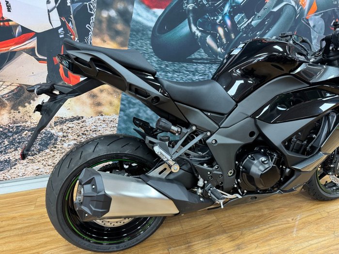 2025 Kawasaki NINJA 1100SX METALLIC DIABLO BLACK