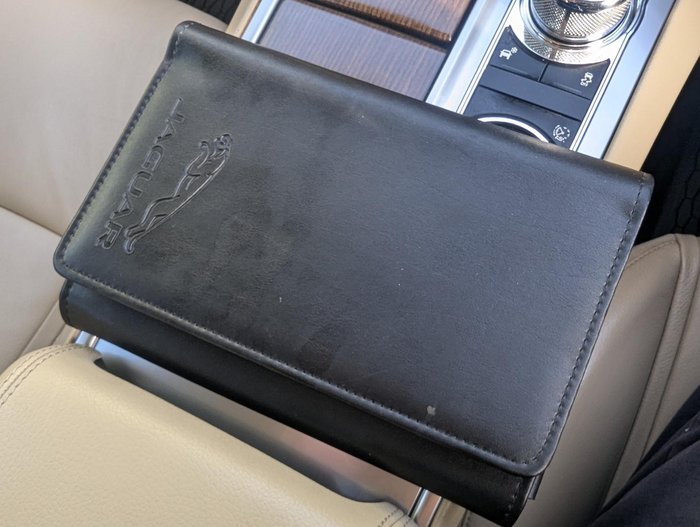 2013 Jaguar XF Premium Luxury X250 MY14 Caviar Metallic