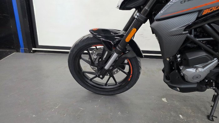 2025 CFMOTO 300 NK ABS NEBULA BLACK
