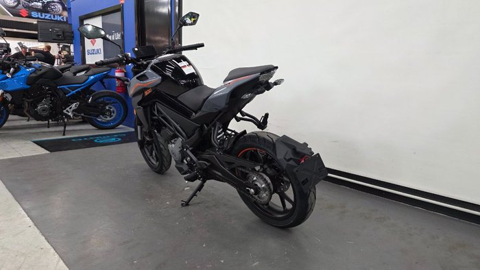 2025 CFMOTO 300 NK ABS NEBULA BLACK