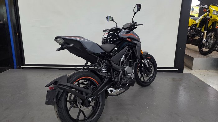 2025 CFMOTO 300 NK ABS NEBULA BLACK