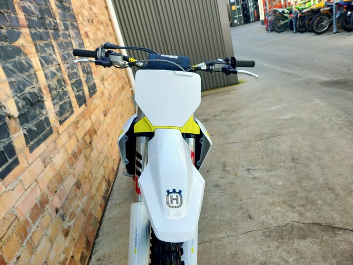 2025 HUSQVARNA FC 250 MOTOCROSS WHITE