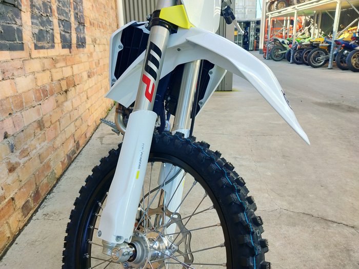 2025 HUSQVARNA FC 250 MOTOCROSS WHITE