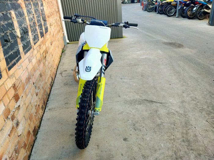 2024 HUSQVARNA TC 250 2T MOTOCROSS GREY