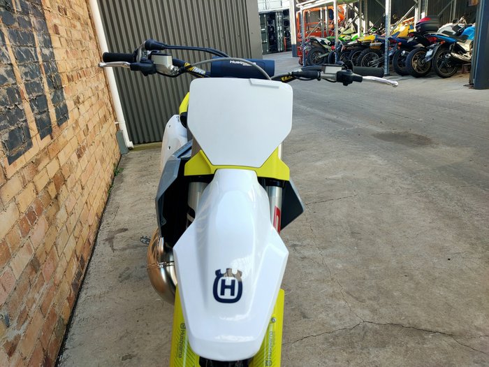 2024 HUSQVARNA TC 250 2T MOTOCROSS GREY