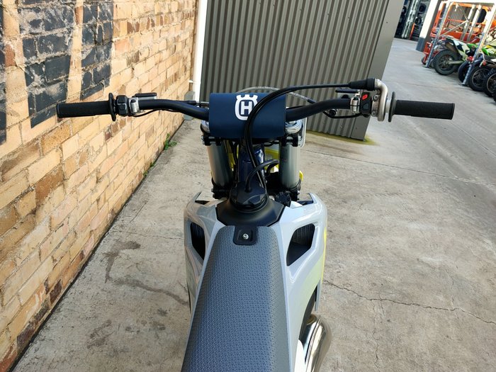 2024 HUSQVARNA TC 250 2T MOTOCROSS GREY