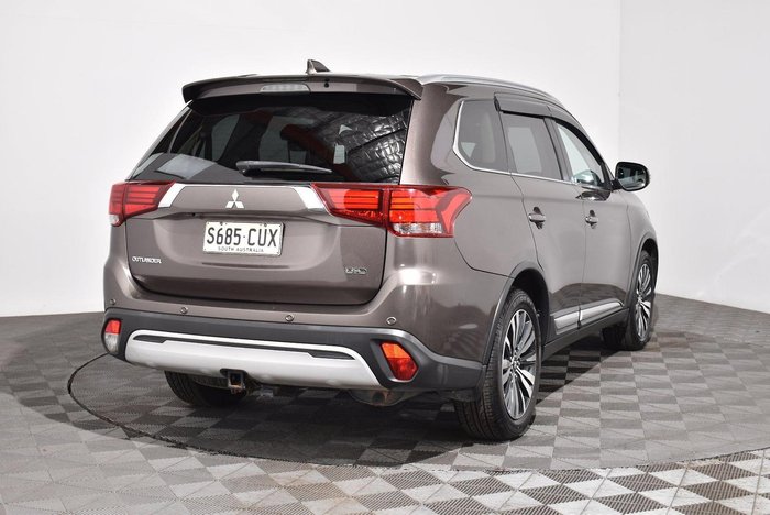 2019 Mitsubishi Outlander LS