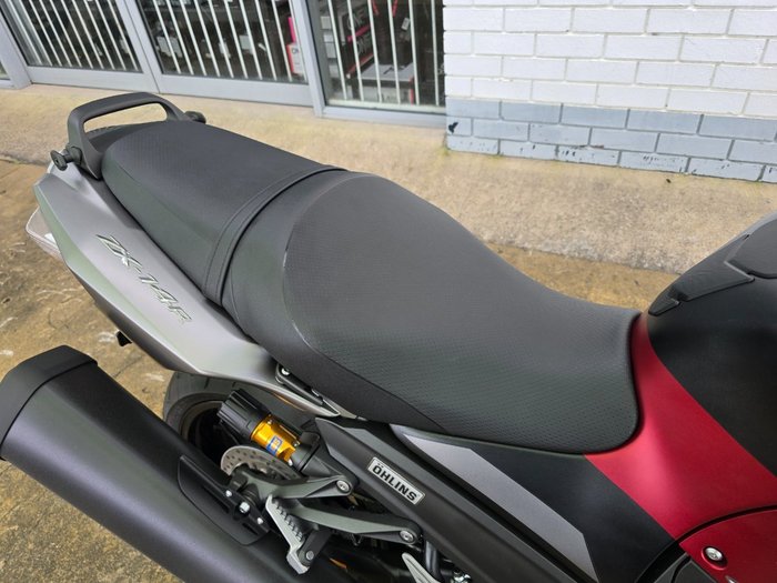 2025 Kawasaki 2025 Kawasaki 1400CC NINJA ZX-14R SE Red