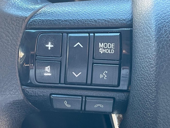 2018 Toyota Hilux SR