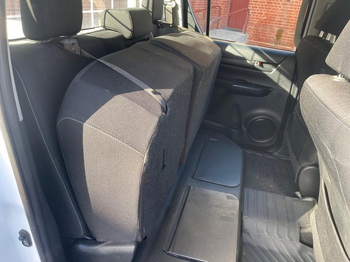 2018 Toyota Hilux SR