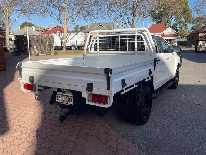2018 Toyota Hilux SR
