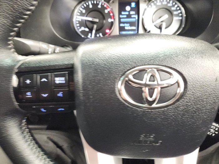 2021 Toyota Hilux SR5 GUN126R 4X4 Dual Range Graphite