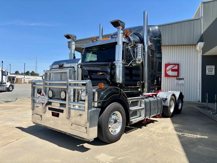 2014 Western Star 4864Fxb Cummins X15 With Rebuild History In Stock Now! Black