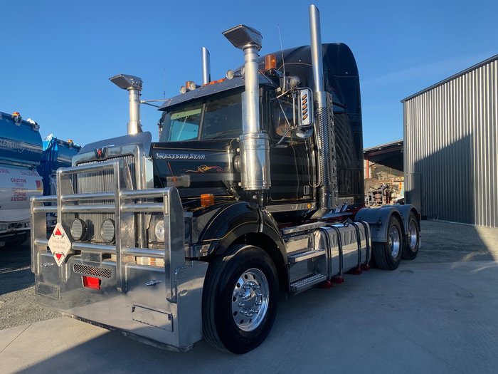 2014 Western Star 4864Fxb Cummins X15 With Rebuild History In Stock Now! Black