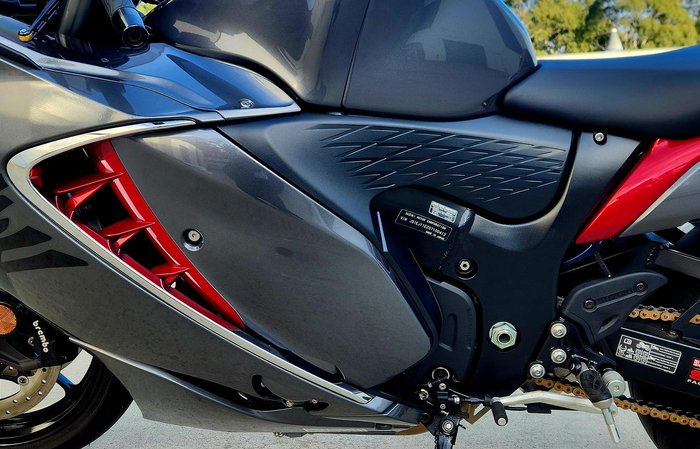 2022 Suzuki Hayabusa (GSX1300R) Hayabusa Grey