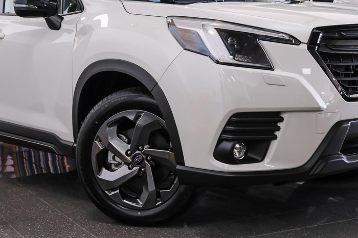 2025 Subaru Forester STI Sport S5 MY24 AWD Crystal White