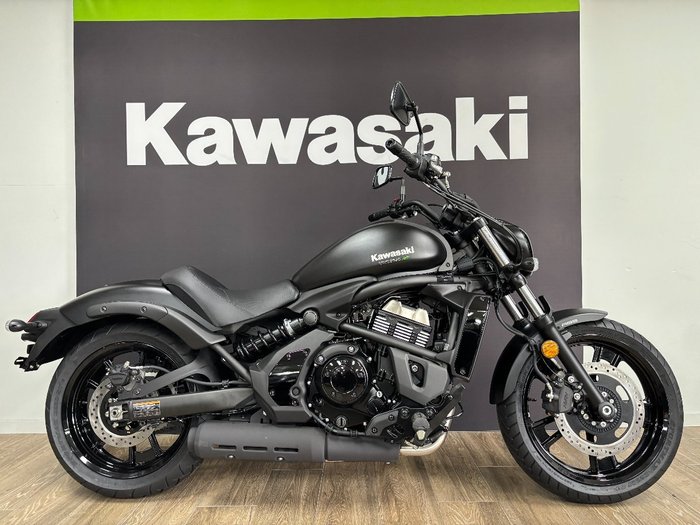 2025 Kawasaki VULCAN S METALLIC SPARK BLACK
