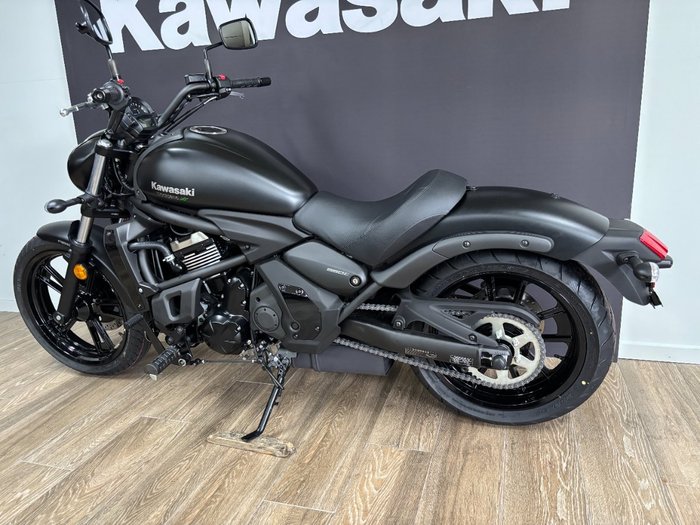 2025 Kawasaki VULCAN S METALLIC SPARK BLACK