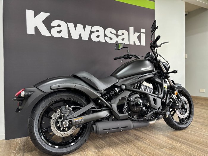 2025 Kawasaki VULCAN S METALLIC SPARK BLACK