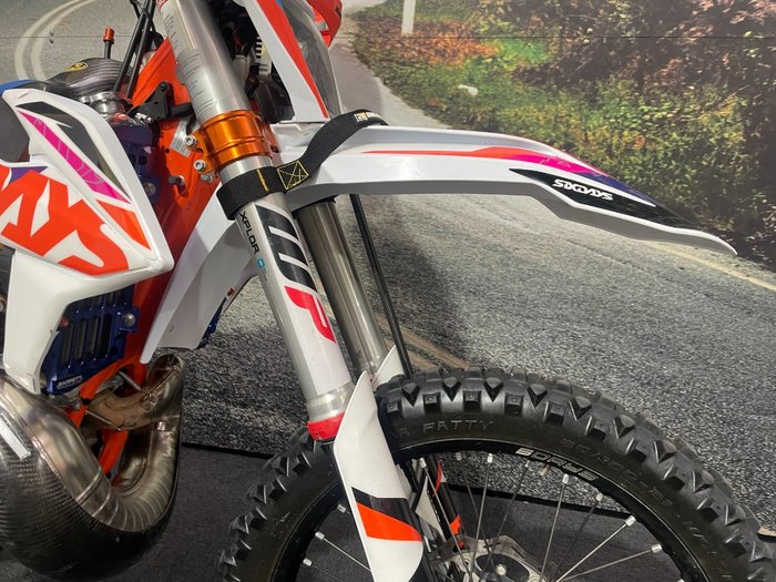 2022 Ktm 300 EXC TPI SIX DAYS Orange