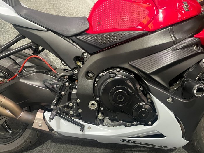 2015 Suzuki GSX-R750 Red