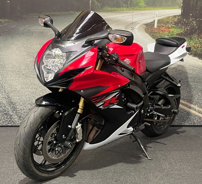 2015 Suzuki GSX-R750 Red
