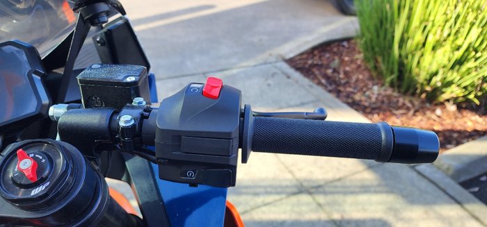 2024 Ktm RC 390 BLUE