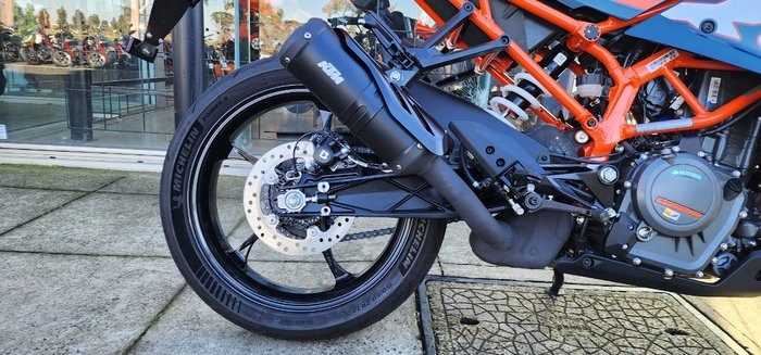 2024 Ktm RC 390 BLUE