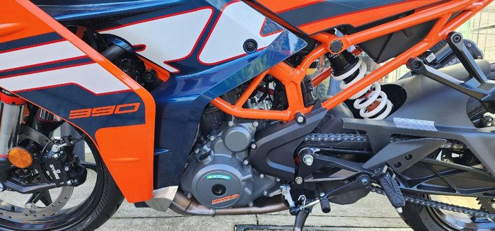2024 Ktm RC 390 BLUE