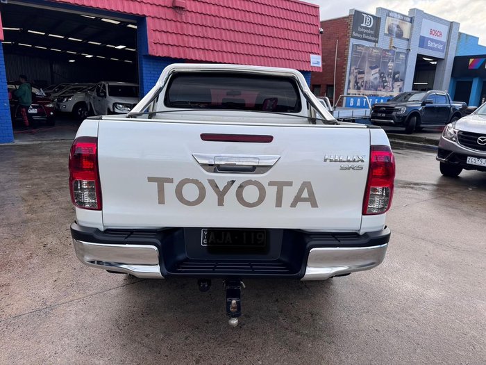 2016 Toyota Hilux SR5 GUN126R 4X4 Dual Range Crystal Pearl