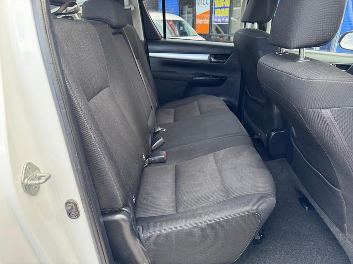 2016 Toyota Hilux SR5 GUN126R 4X4 Dual Range Crystal Pearl
