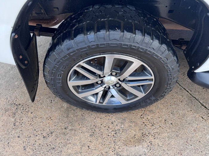 2016 Toyota Hilux SR5 GUN126R 4X4 Dual Range Crystal Pearl