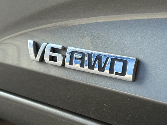 2020 Holden Calais V