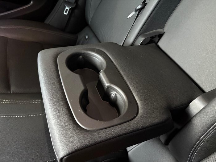 2020 Holden Calais V