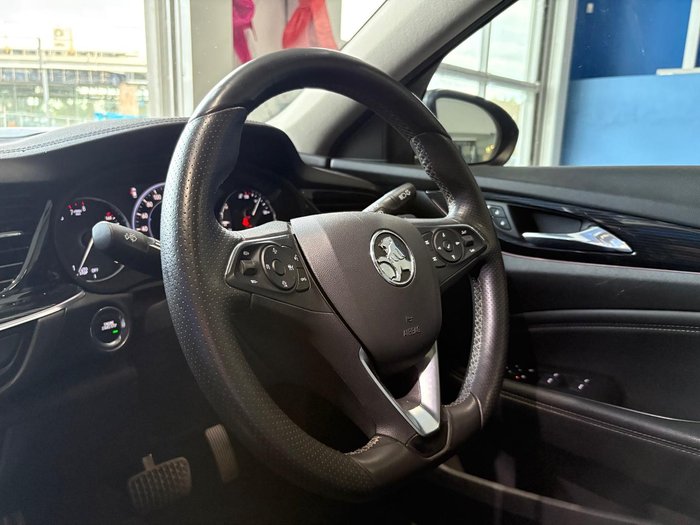 2020 Holden Calais V