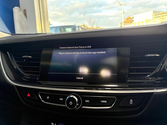 2020 Holden Calais V