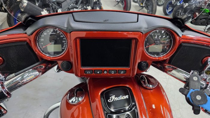 2020 INDIAN CHIEFTAIN DARK HORSE BRONZE Orange