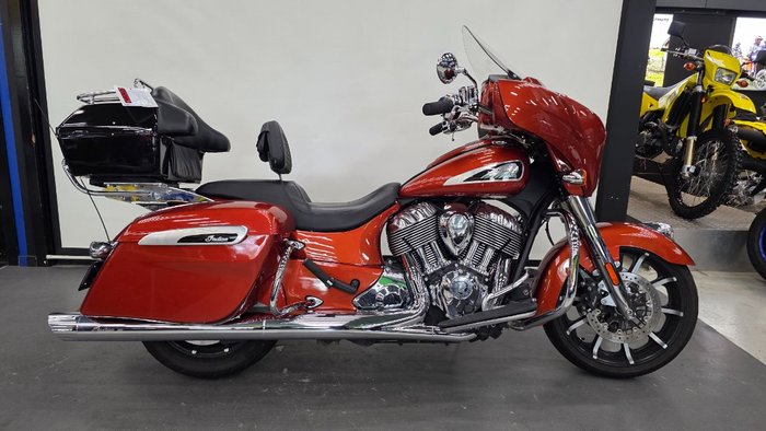 2020 INDIAN CHIEFTAIN DARK HORSE BRONZE Orange