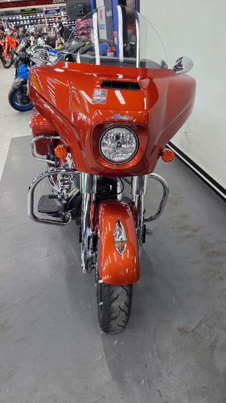 2020 INDIAN CHIEFTAIN DARK HORSE BRONZE Orange